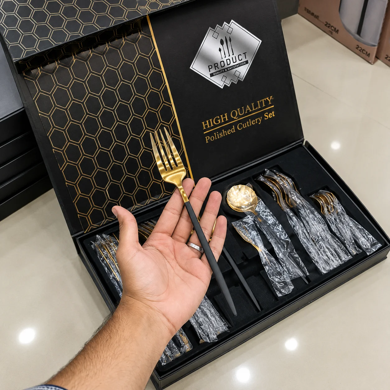 24PCs STAINLESS STEEL CUTLERY SET 3 24PCs STAINLESS STEEL CUTLERY SET