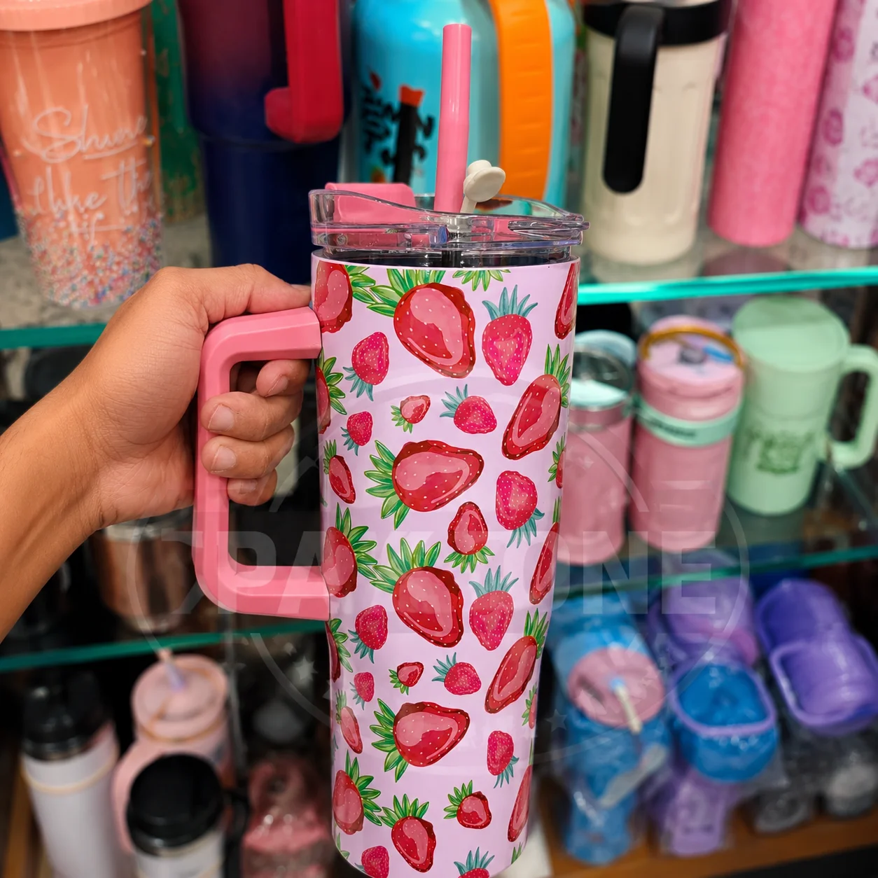 WENININOK 40 oz Strawberry Cup