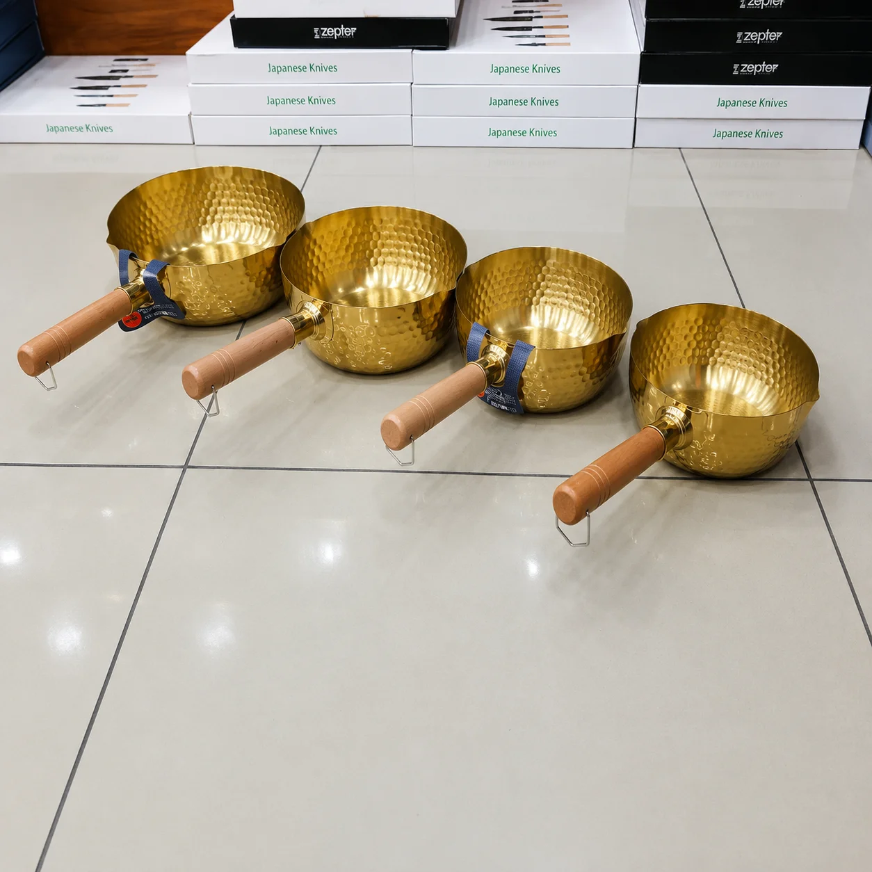 golden saucepan 2 golden saucepan