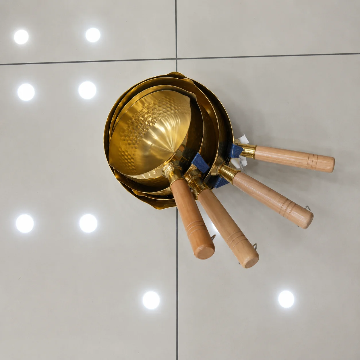 golden saucepan 5