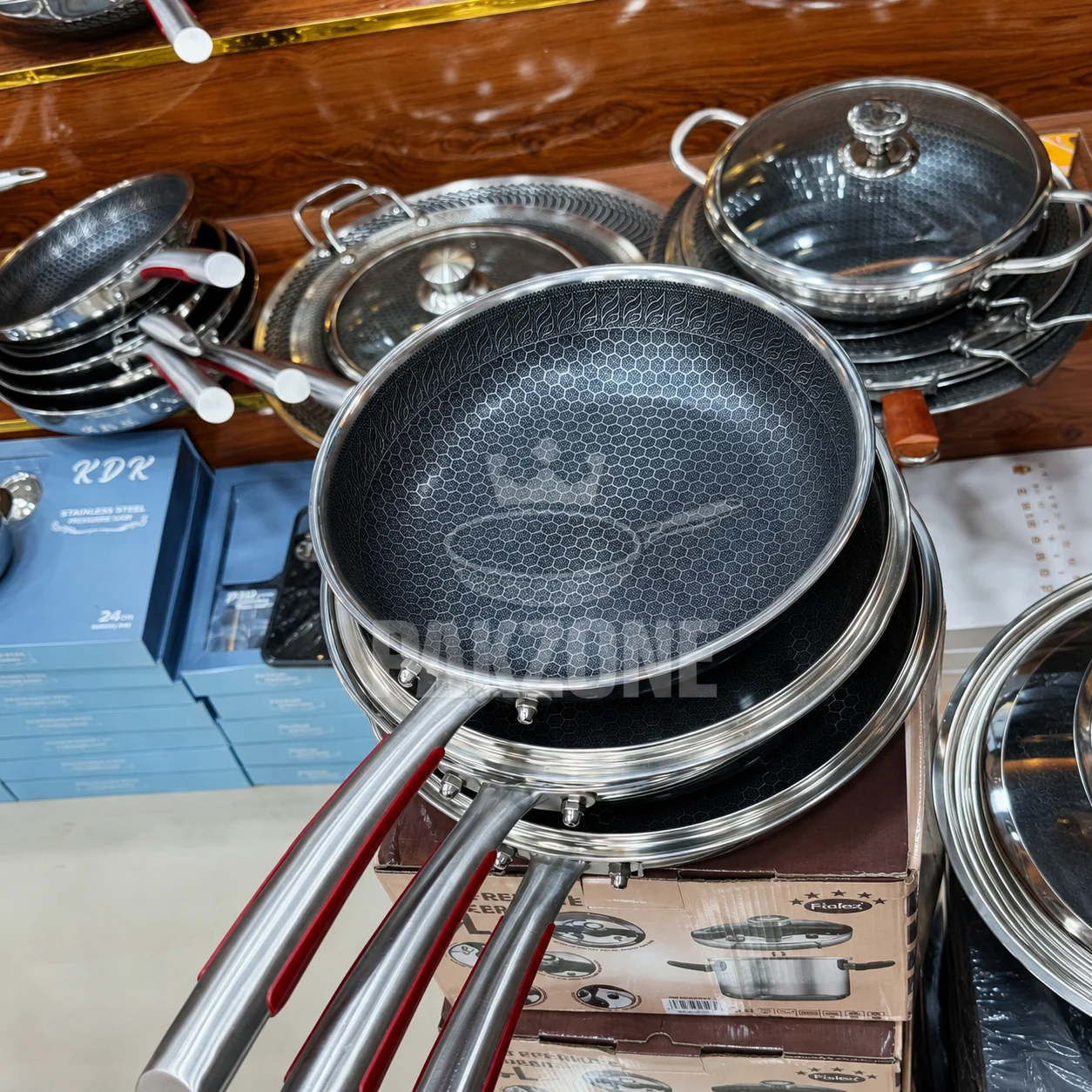 honeycomb laser coating frypan 6